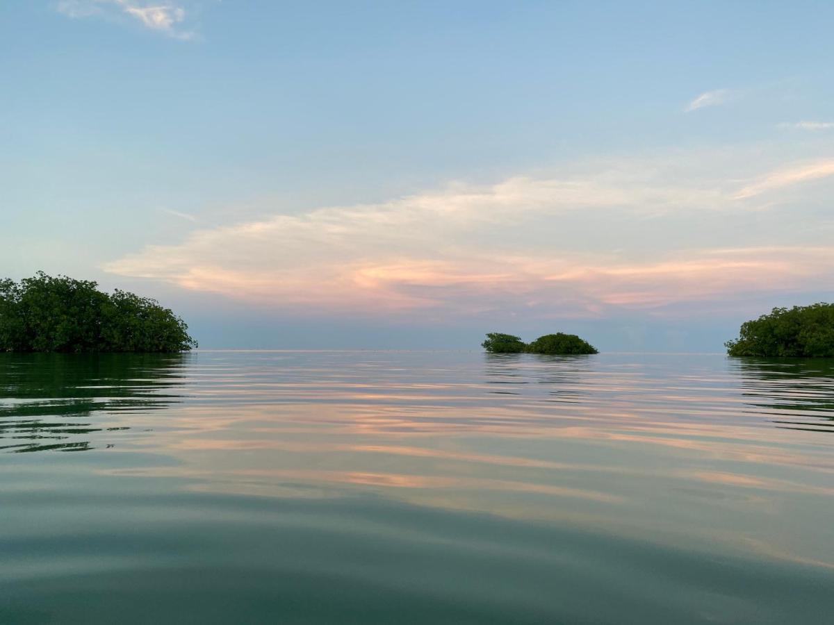 Shaka Caye All Inclusive Resort 伯利兹城 外观 照片